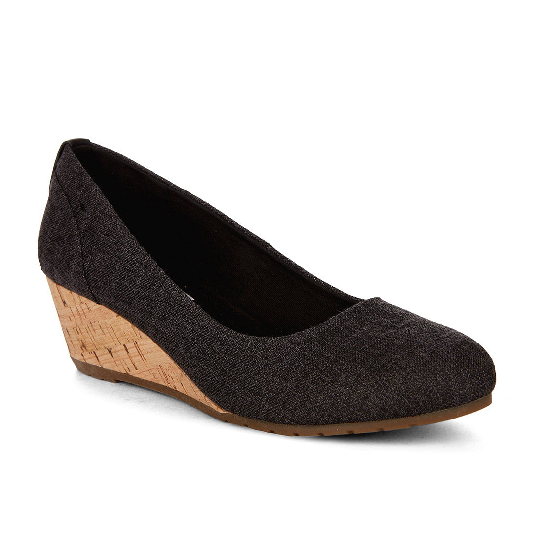 111188-47-seabird-03-Seabird-Women's Dress Shoes-Chelsee Girl-Yellow Shoes