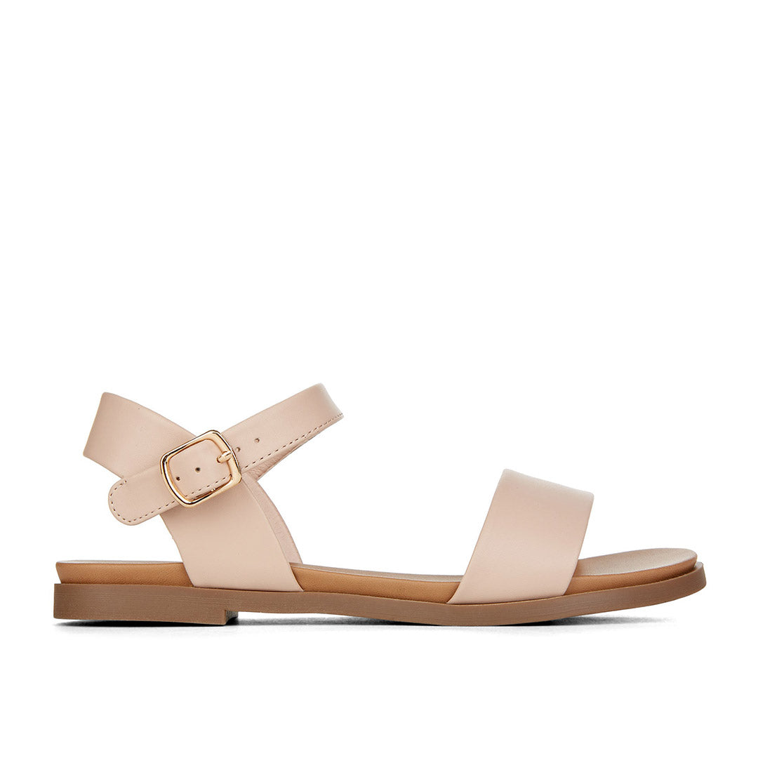 111330-68-lunar-01_1a8f58bb-2f41-4ed9-b39e-3e403e8e4564-2059100122-Lunar-Women's Sandals-Chelsee Girl-Yellow Shoes