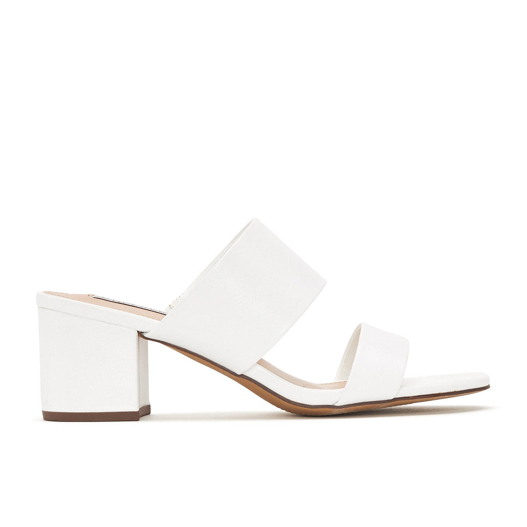113285-70-FIALTA_II-1-2240600098-Fialta II-Women's Sandals-Chelsee Girl-Yellow Shoes