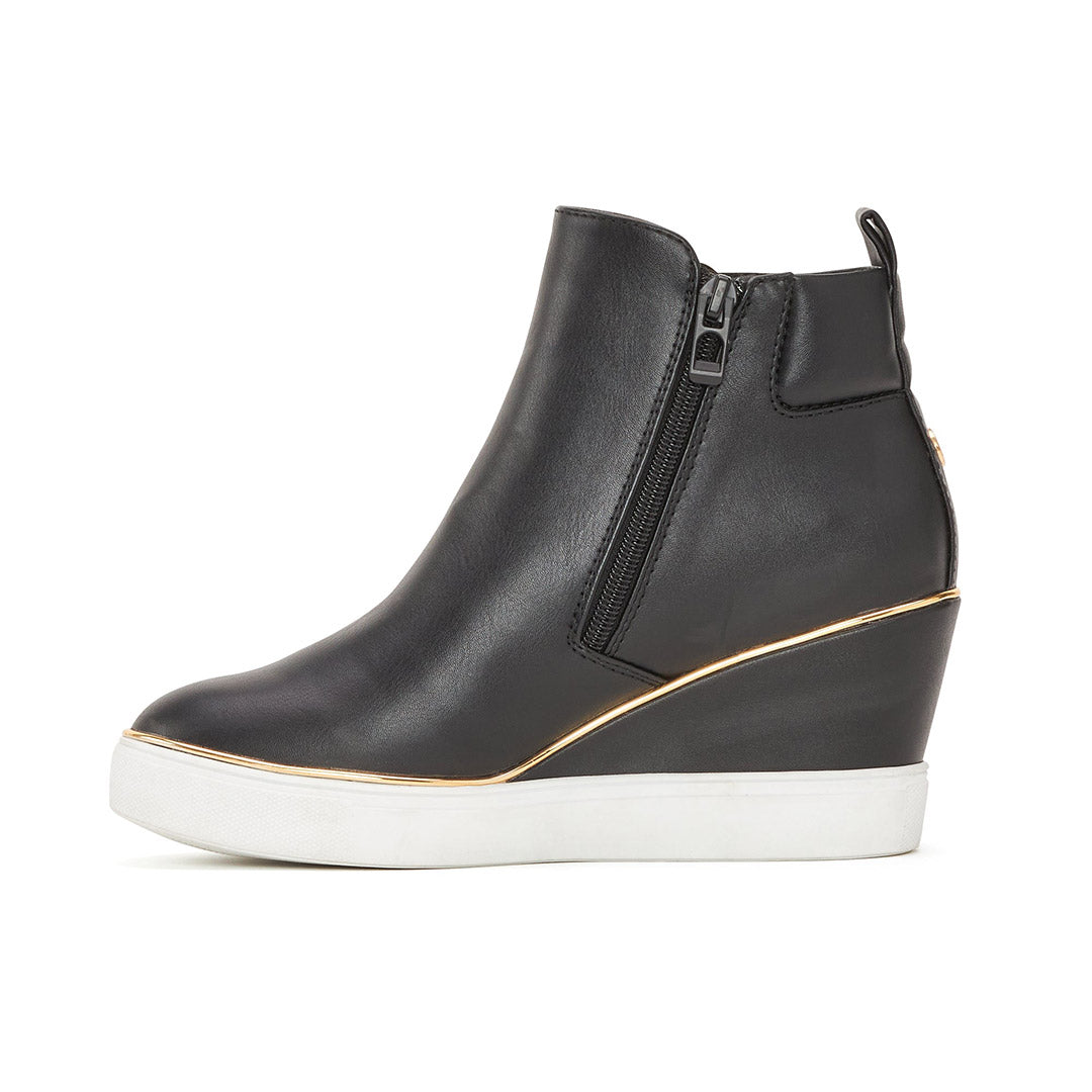 114270-06-FALLYN-3_8994a2df-f5fb-45d6-bc8e-839597851e38-Fallyn-Women's Casual Shoes-Chelsee Girl-Yellow Shoes