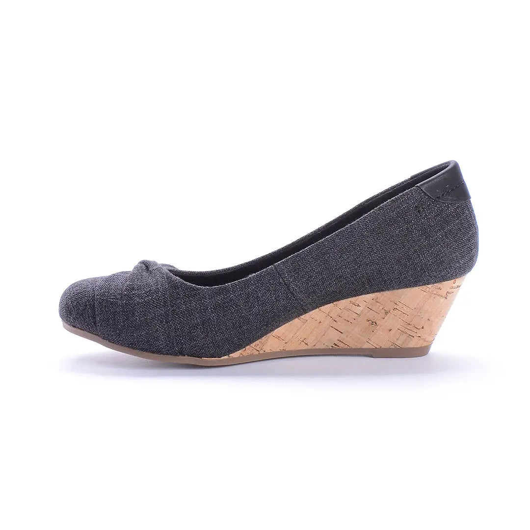 RILEY-01-4_84026763-2348-41d2-b56c-472476fdee82-Riley-Women's Shoes-CHELSEE GIRL-Yellow Shoes
