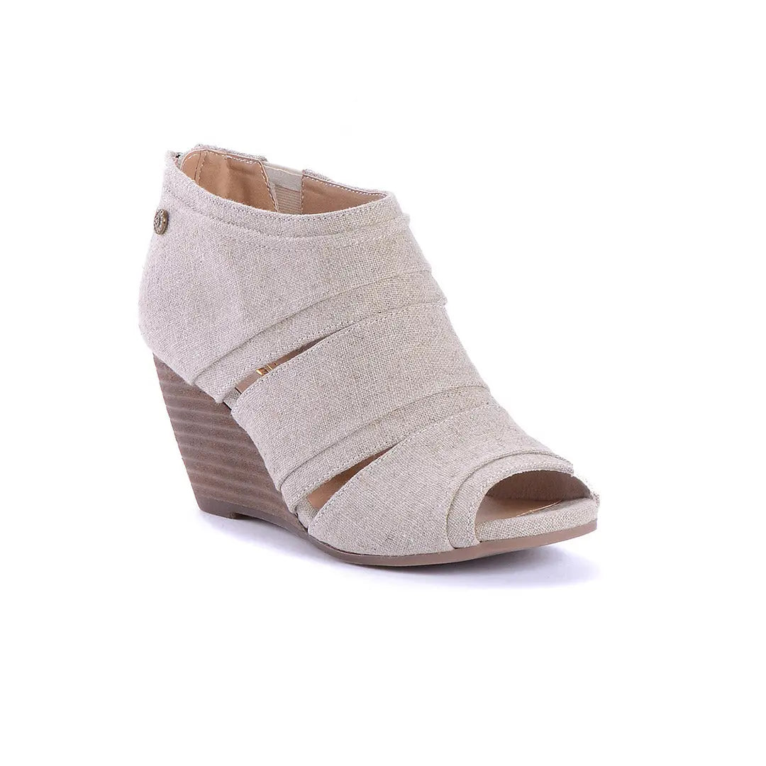 SCORPIO-22-2_e9391df2-069c-4810-b0fc-721264d63f37-Scorpio-Women's Sandals-CHELSEE GIRL-Yellow Shoes