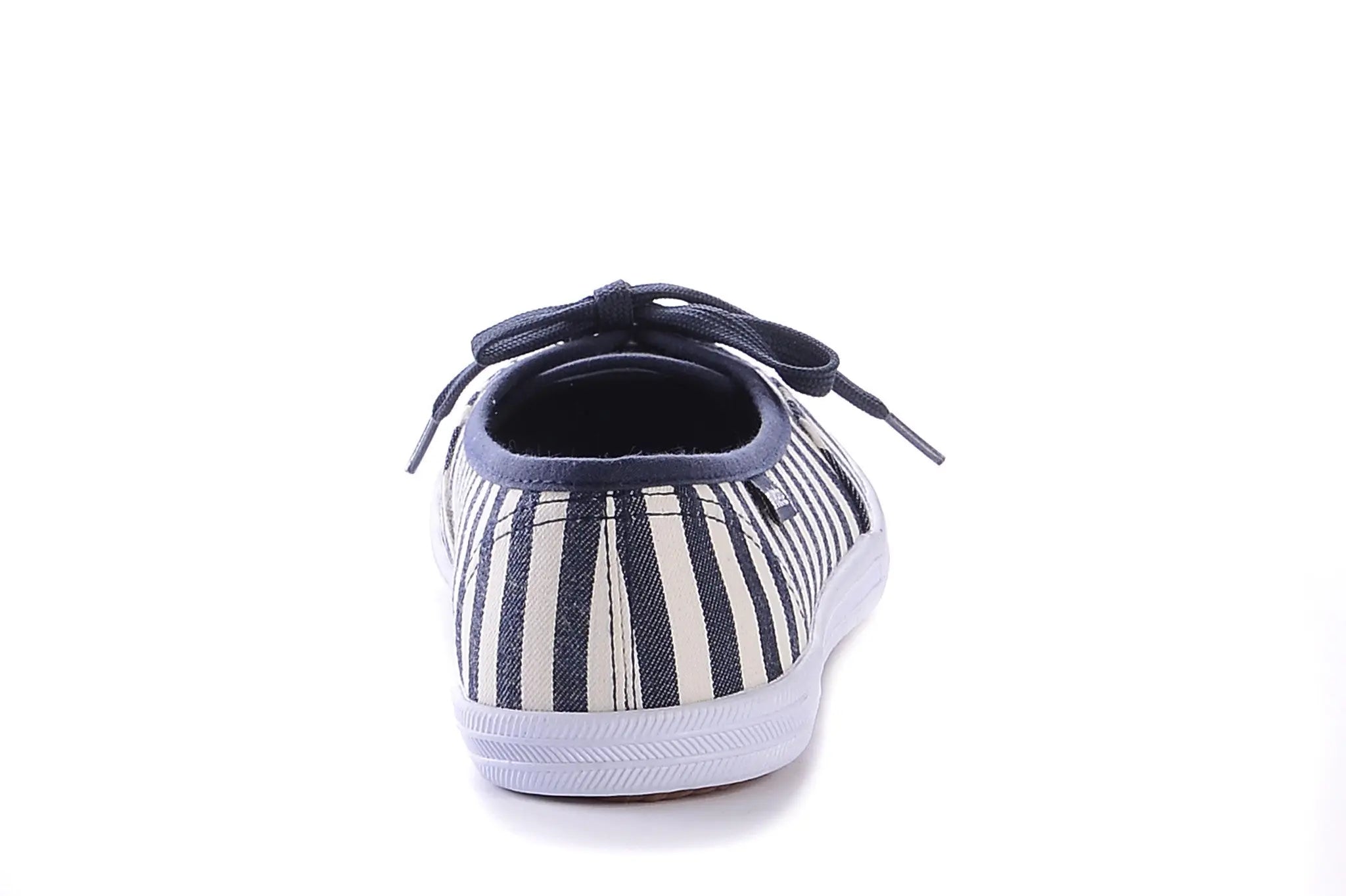 Yellow Shoes | Womens-Athletic-Skate-Low Cut | Séline | seline-43-5_ef7e5795-2231-4681-9332-31f81ee47e16-Seline-shoes-Konkrete-Yellow Shoes